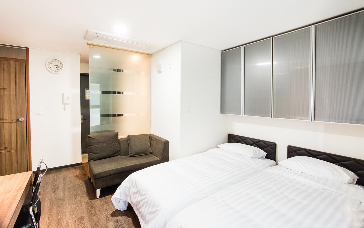 Hotel Arinus Shinchon Seoul Eksteriør bilde