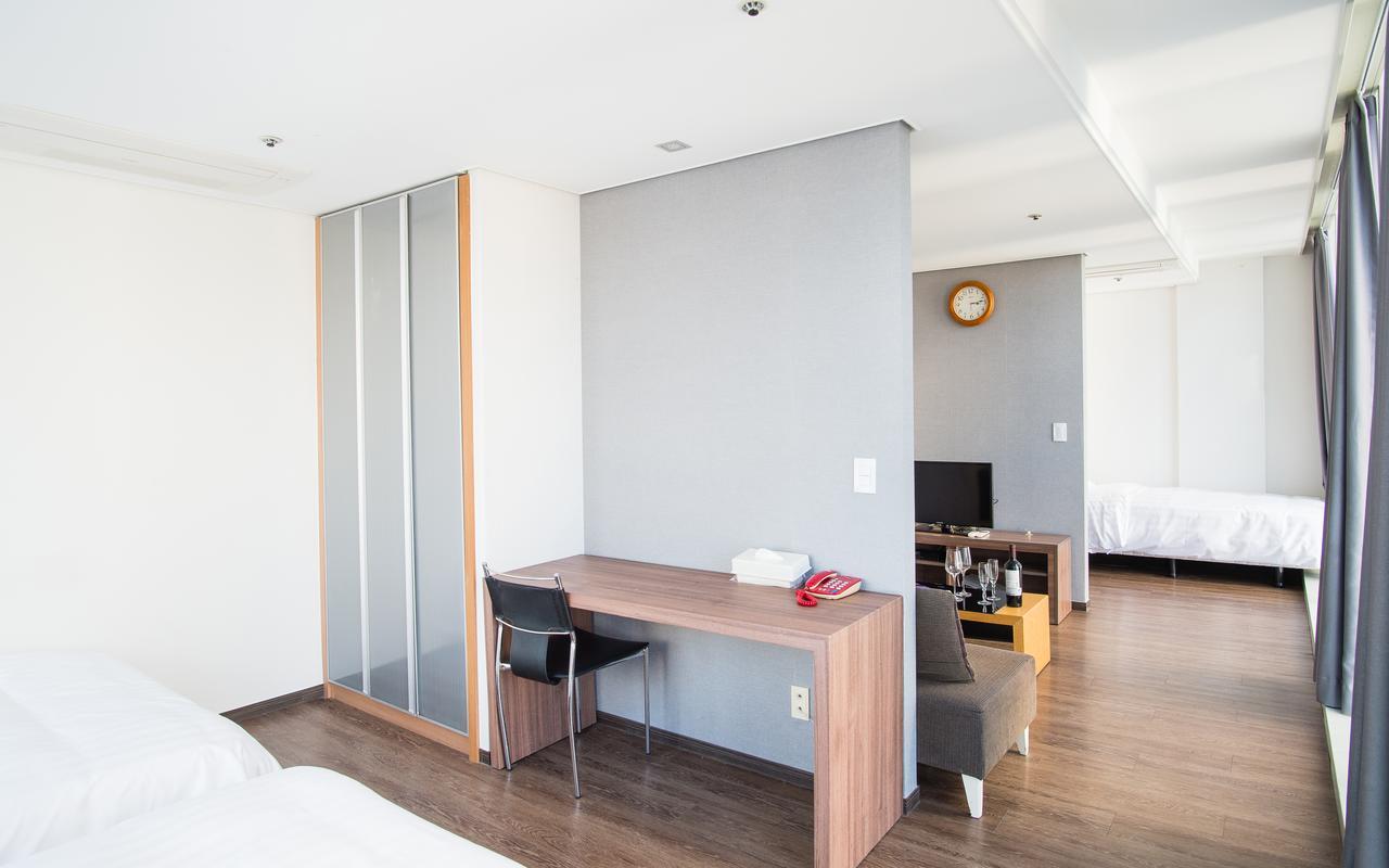 Hotel Arinus Shinchon Seoul Eksteriør bilde