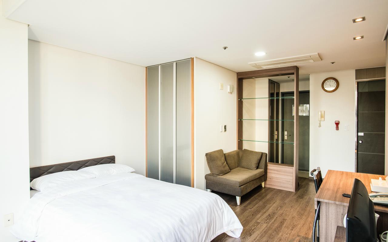 Hotel Arinus Shinchon Seoul Eksteriør bilde